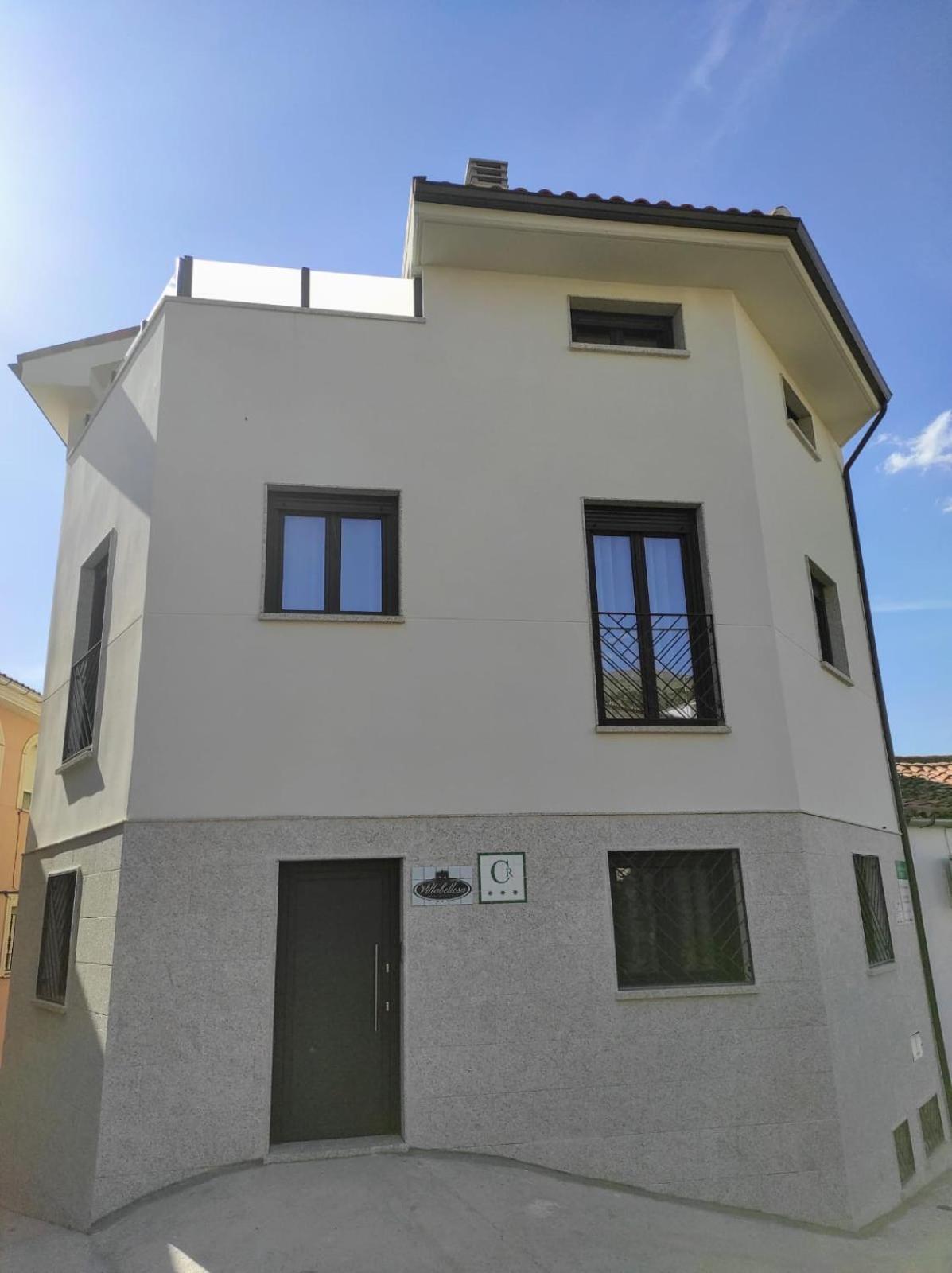 Villabellosa Villar de Plasencia Exterior photo